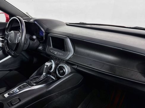 Used 2020 Chevrolet Camaro LT RWD image 24