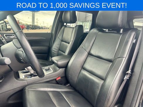 Used 2021 Jeep Grand Cherokee Limited image 16