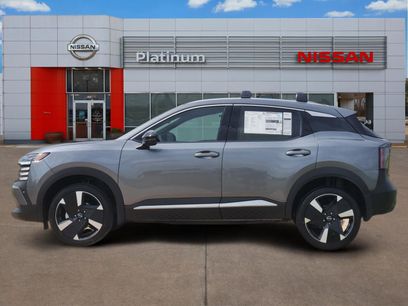 New 2026 Nissan Kicks SR