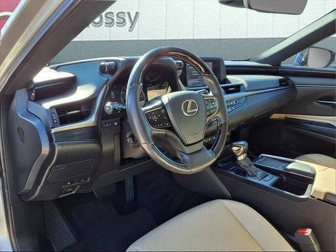 Used 2021 Lexus ES 350 w/ Premium Package image 11