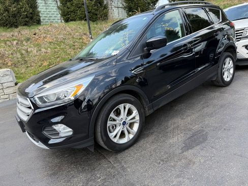 Used 2018 Ford Escape SEL w/ Ford Safe & Smart Package image 4