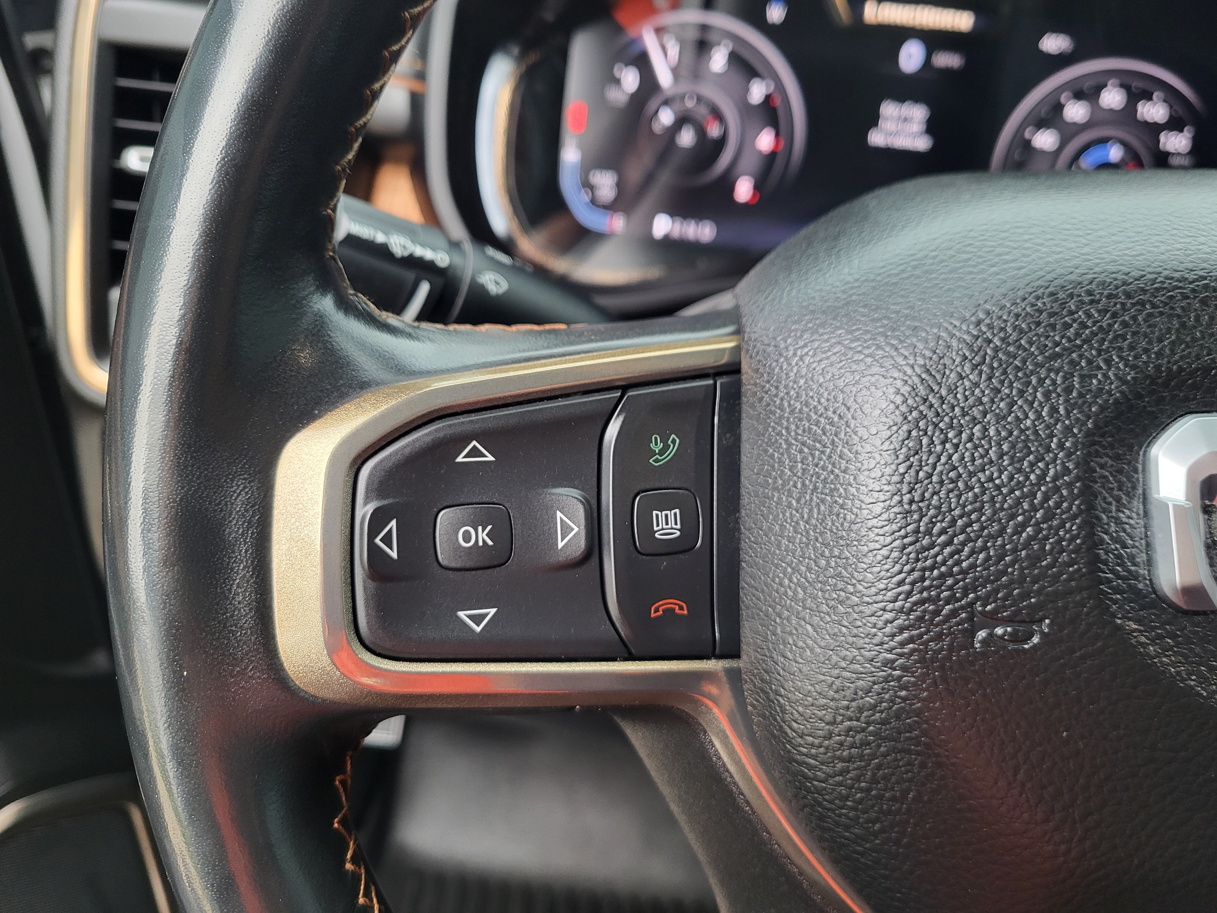 Used 2023 RAM 2500 Limited AWD/4WD image 29