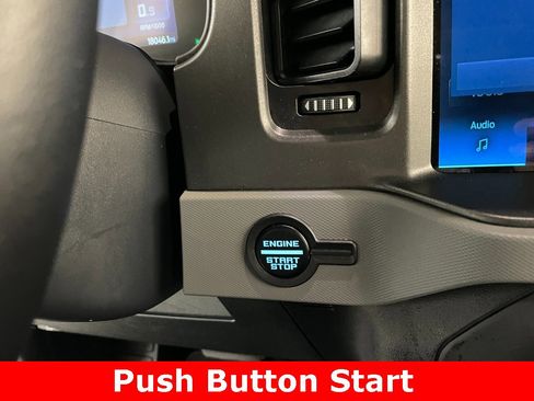 Used 2024 Ford Bronco Big Bend image 5