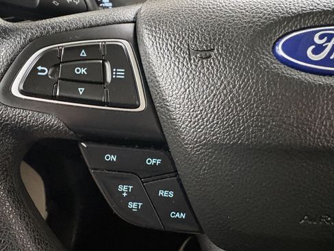 Used 2022 Ford EcoSport S AWD/4WD image 29