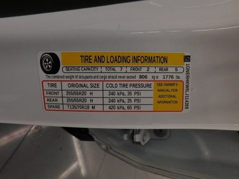 Used 2020 Chevrolet Traverse LT w/ LT Premium Package image 56