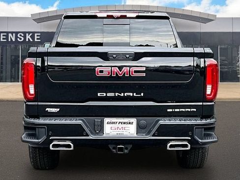 New 2026 GMC Sierra 1500 Denali w/ Technology Package AWD/4WD image 4
