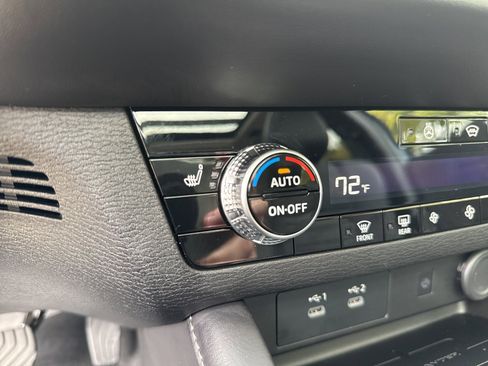 New 2026 Mitsubishi Outlander Trail Edition image 7