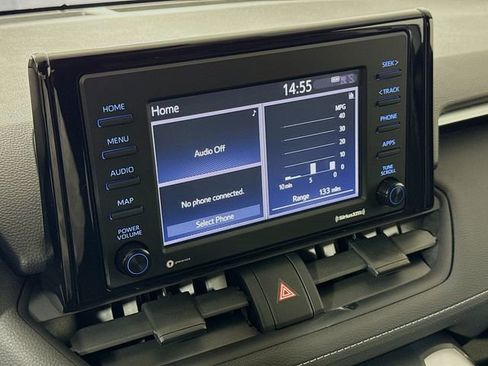 Used 2021 Toyota RAV4 XLE image 15