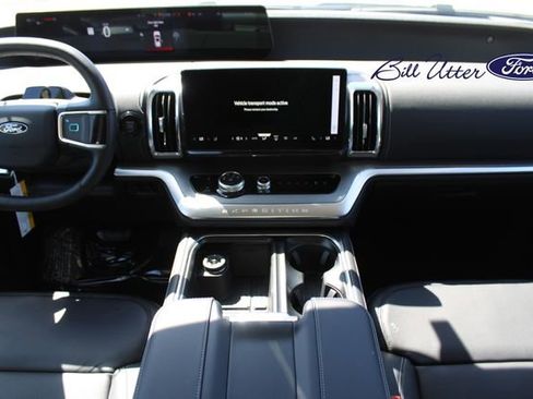 New 2026 Ford Expedition Platinum image 12