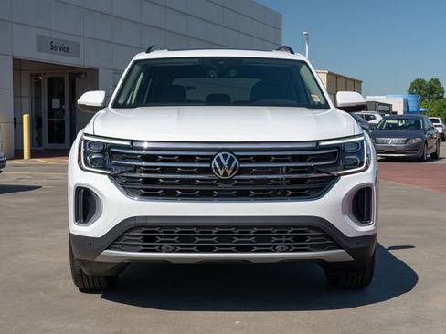 New 2026 Volkswagen Atlas SE FWD image 9