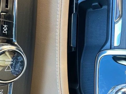 Used 2025 Volvo XC90 B6 Ultra w/ Protection Package image 50