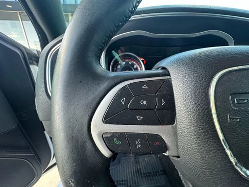 Used 2015 Dodge Charger SXT image 26