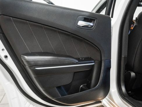 Used 2022 Dodge Charger SXT image 29