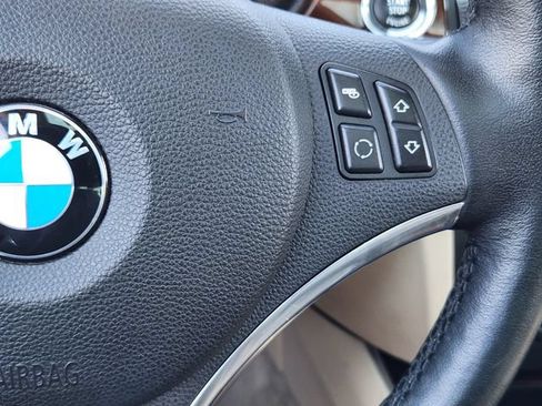 Used 2012 BMW 328i xDrive Coupe AWD/4WD image 34