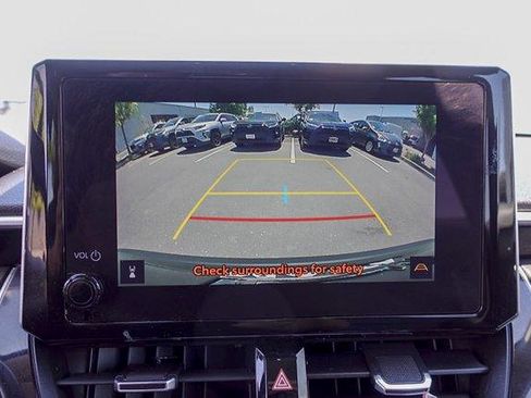 Certified 2023 Toyota Corolla Cross XLE FWD image 25
