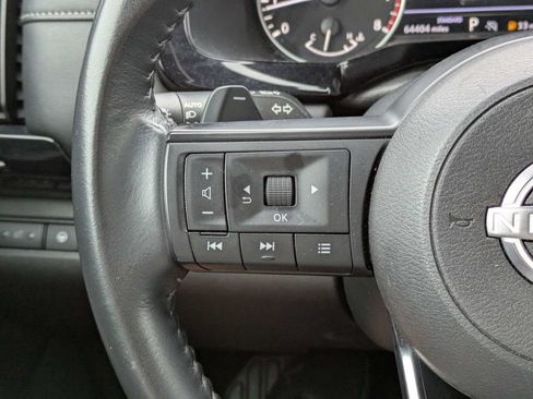 Used 2024 Nissan Pathfinder SV FWD image 26