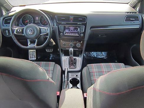 Used 2015 Volkswagen GTI S image 18