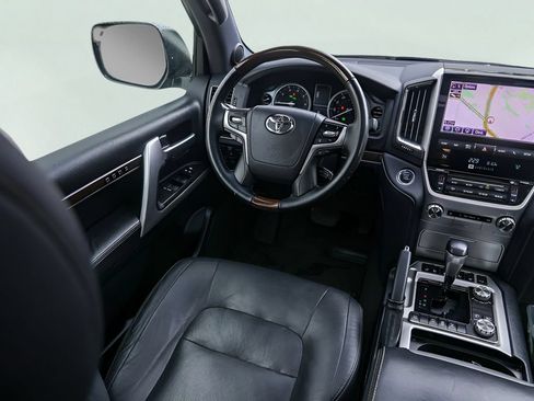 Used 2020 Toyota Land Cruiser Heritage Edition AWD/4WD image 33