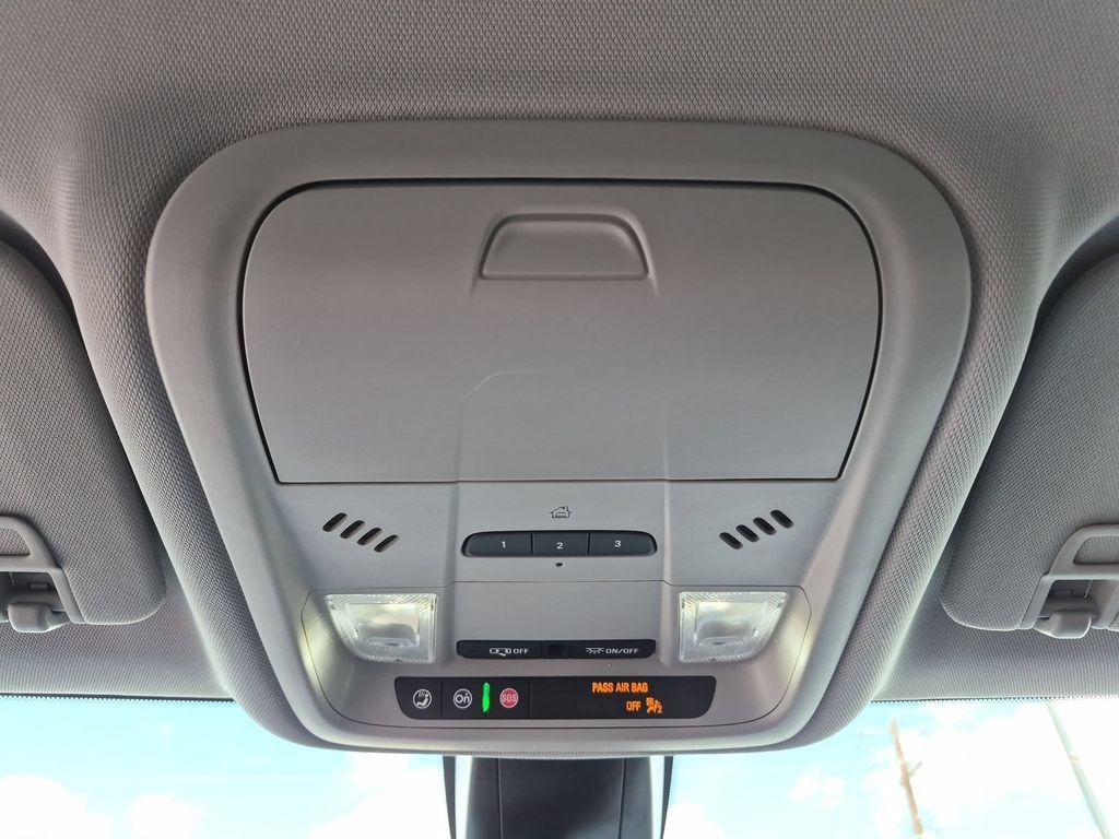 Certified 2023 Chevrolet Blazer LT w/ Convenience Package FWD image 33