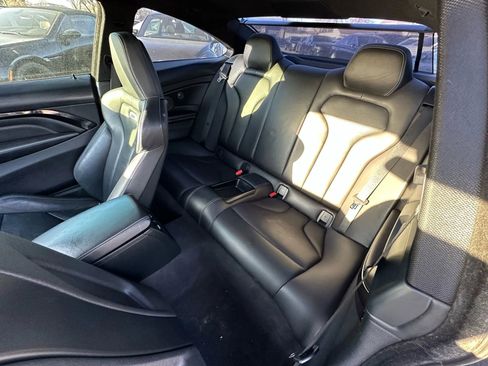 Used 2015 BMW M4 Coupe image 15