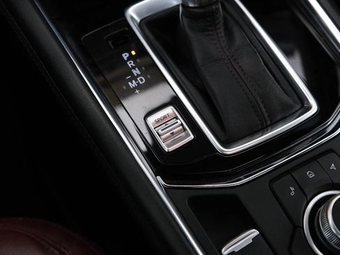 Used 2022 MAZDA CX-5 Carbon Edition image 41