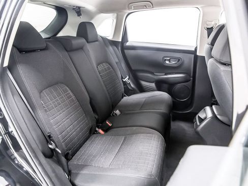 Used 2023 Honda HR-V LX image 35