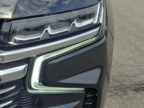 Used 2024 Chevrolet Tahoe LT w/ Luxury Package image 31