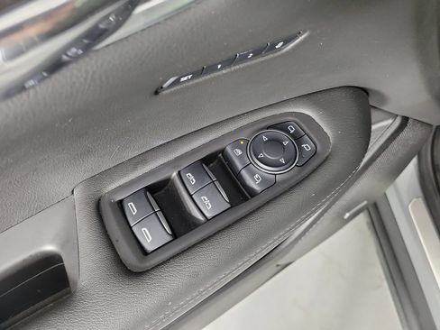 Certified 2024 Cadillac XT6 Luxury w/ LPO, Floor Liner Package FWD image 21