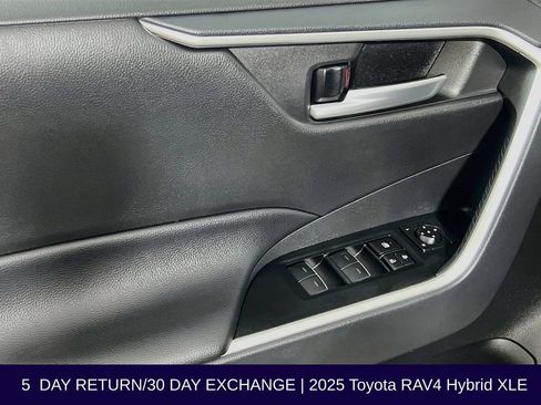 Used 2025 Toyota RAV4 XLE w/ Convenience Package AWD/4WD image 24