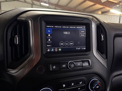 Used 2025 Chevrolet Silverado 2500 W/T w/ WT Convenience Package image 16