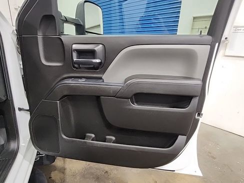 Used 2016 Chevrolet Silverado 2500 W/T w/ Snow Plow Prep Package AWD/4WD image 22