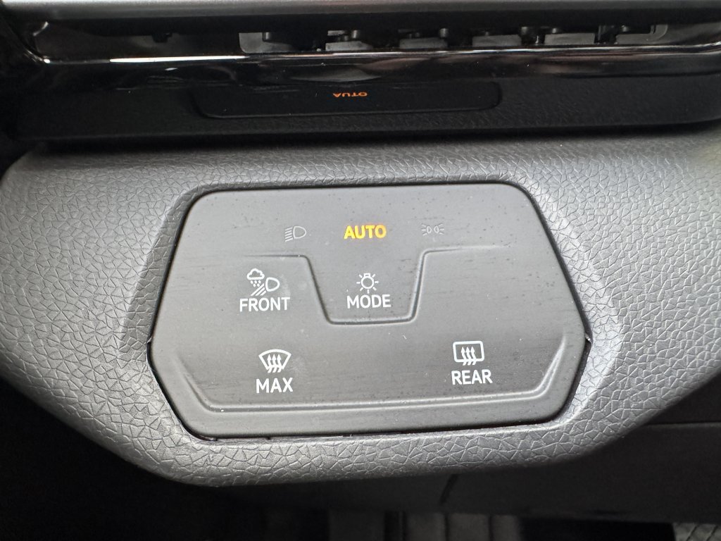 Used 2023 Volkswagen ID.4 S RWD image 25