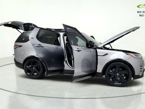 Used 2023 Land Rover Discovery S R-Dynamic AWD/4WD image 20