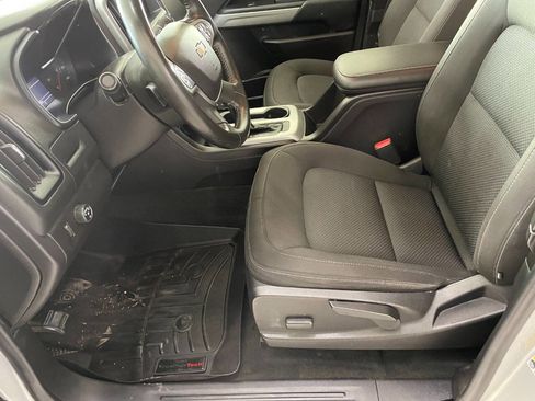 Used 2018 Chevrolet Colorado LT w/ LT Convenience Package image 19