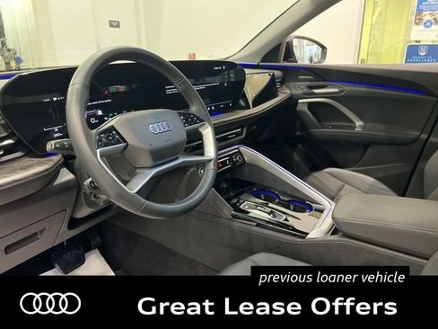 Certified 2025 Audi Q5 Premium Plus w/ Premium Plus AWD/4WD image 12
