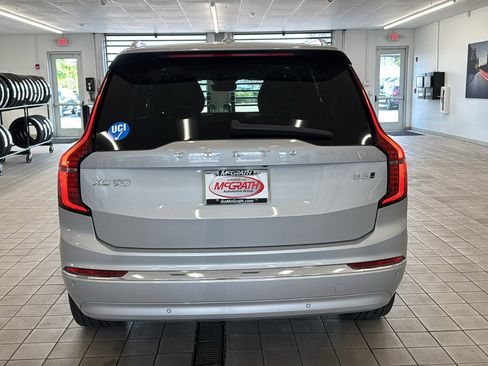 Used 2025 Volvo XC90 B6 Plus AWD/4WD image 6