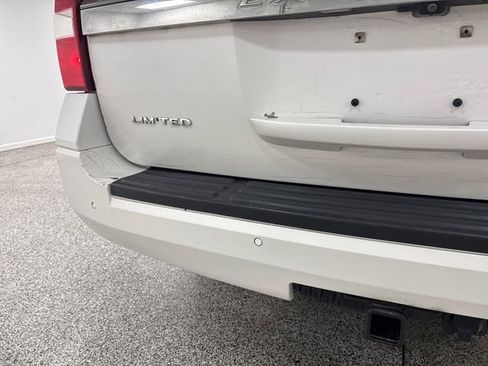 Used 2015 Ford Expedition Limited image 35