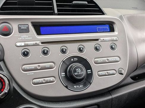 Used 2011 Honda Fit image 13