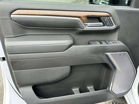 Used 2024 Chevrolet Silverado 2500 High Country image 24