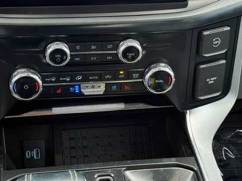 Used 2023 Ford F150 Limited AWD/4WD image 7