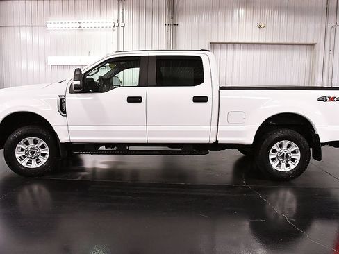 Used 2020 Ford F250 XL w/ STX Appearance Package AWD/4WD image 4