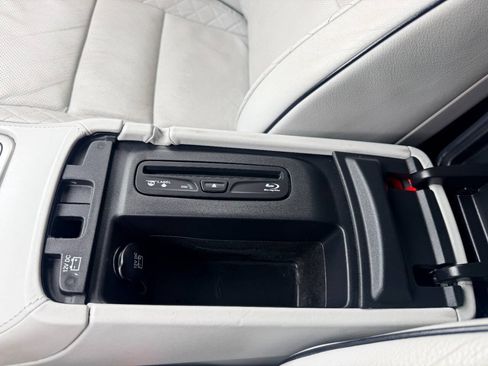 Used 2017 Jeep Grand Cherokee Summit AWD/4WD image 64