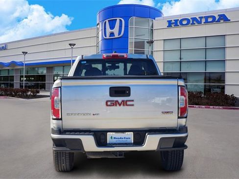 Used 2018 GMC Canyon All Terrain w/ Trailering Package image 5