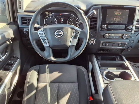 Certified 2024 Nissan Titan SV w/ SV Convenience Package image 3
