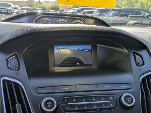 Used 2018 Ford Focus ST image 24