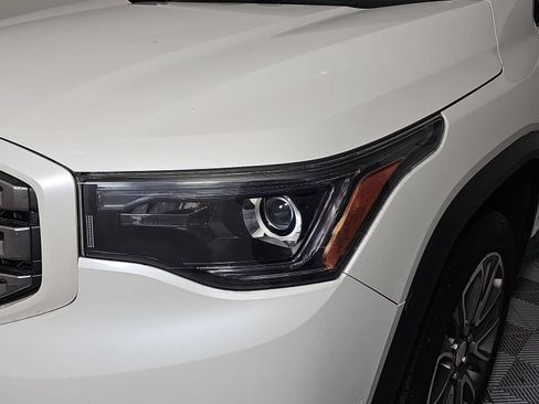 Used 2017 GMC Acadia SLT AWD/4WD image 29