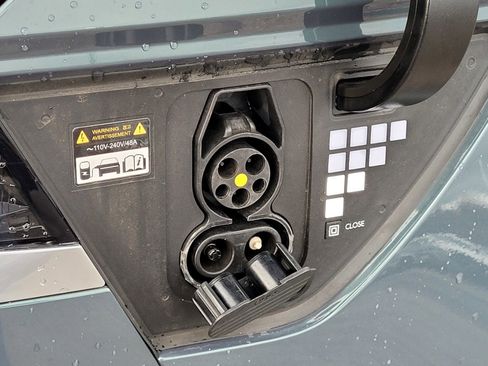 Certified 2023 Hyundai Ioniq 5 Limited image 17