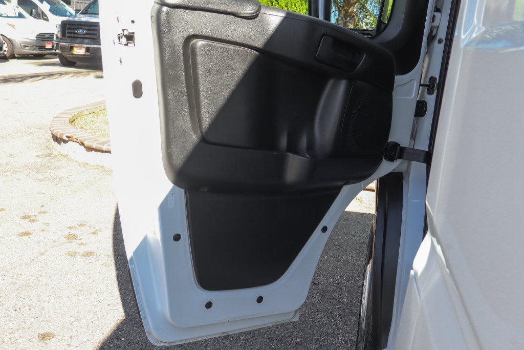 Used 2025 RAM ProMaster 2500 FWD image 17