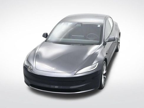 Used 2024 Tesla Model 3 Standard Range RWD image 29