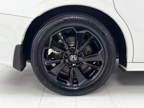 Used 2024 Honda Odyssey Sport image 50